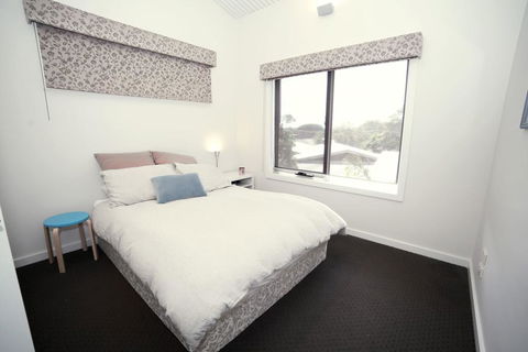 Coral Cove - VIC Tourism 1