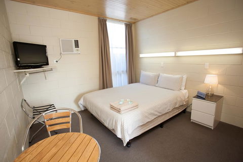 Corio Bay Motel - VIC Tourism 2