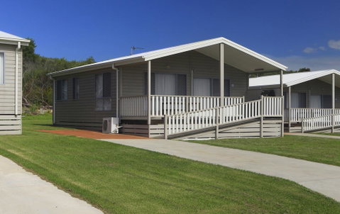 Corrimal Beach Tourist Park - VIC Tourism 0