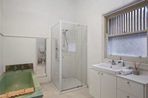 Cosy Californian Bungalow - VIC Tourism 2