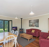 Cottage on James circa1855 - Modern historic