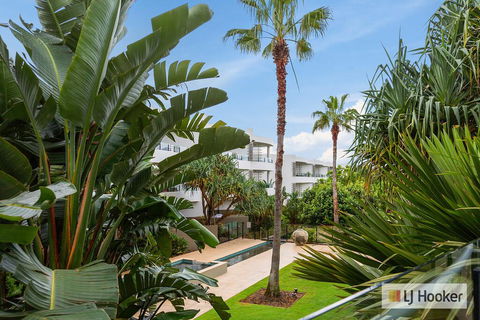 COTTON BEACH 85 - PRIVATE Mid Floor APARTMENT - VIC Tourism 3