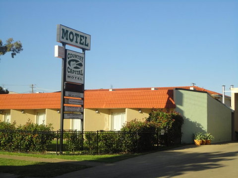 Country Capital Motel - VIC Tourism 0