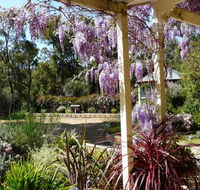 Country Charm Retreat BB - VIC Tourism