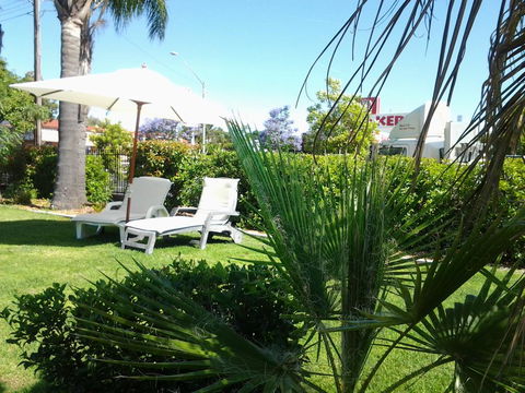 Country Leisure Motor Inn - VIC Tourism 2