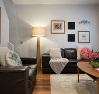 Courthouse Orchid Villa 6 - VIC Tourism