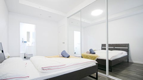 Cozy Apartments Near Burwood Train Station - VIC Tourism 3