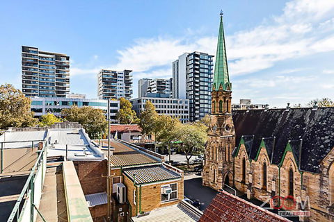 Cozy Apartments Near Burwood Train Station - VIC Tourism 0