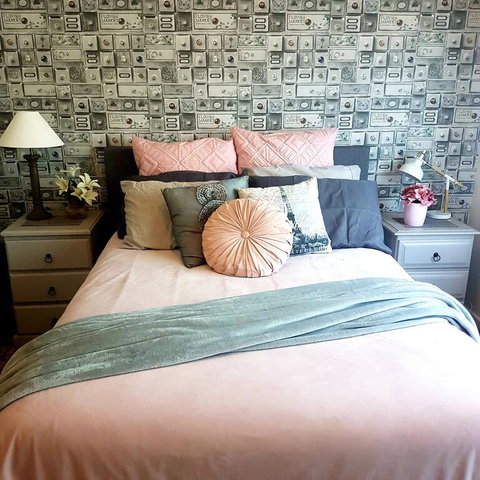 Creek Cottage Jindera - VIC Tourism 0