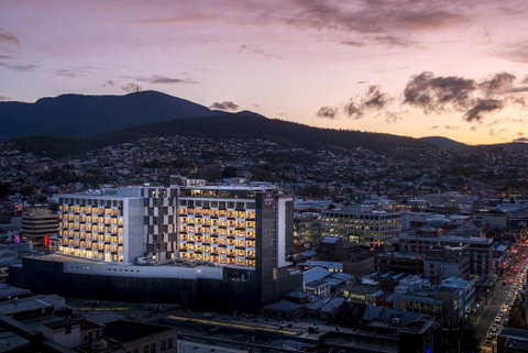 Crowne Plaza Hobart - VIC Tourism 0