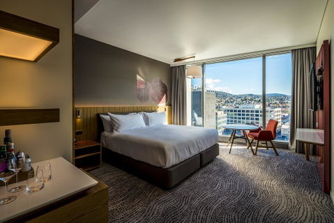 Crowne Plaza Hobart - VIC Tourism 1