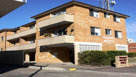 Crystal Waters 6 - CBD Location - VIC Tourism 1