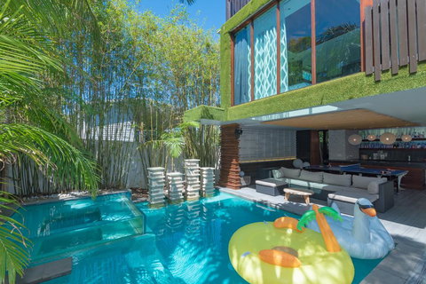 Cubby House - VIC Tourism 1