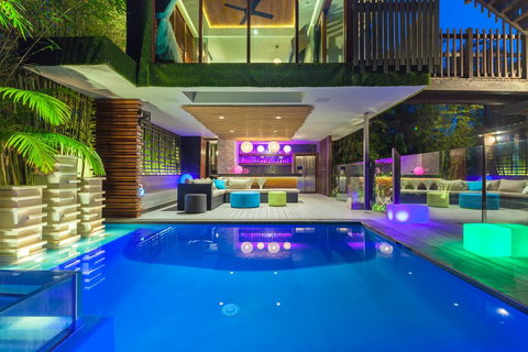 Cubby House - VIC Tourism 0