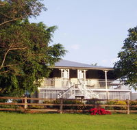 Dayboro - Blue Ridge Lavender Cottage - VIC Tourism