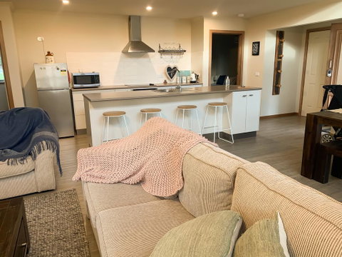 Daysend Cottages - VIC Tourism 1