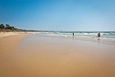 Deepdene - VIC Tourism 0