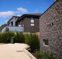 Delicate and Peaceful Bundoora Townhouse 11 - VIC Tourism