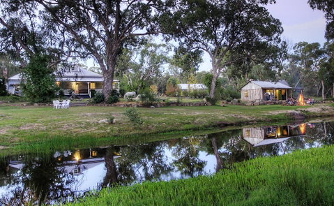 Diamondvale B&B Cottages Stanthorpe - VIC Tourism 3