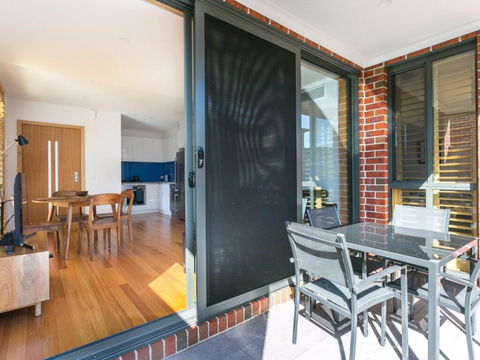 Driftwood Apartment Rye - VIC Tourism 2