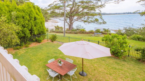 Driftwood Beachfront @ Vincentia - VIC Tourism 1