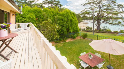 Driftwood Beachfront @ Vincentia - VIC Tourism 0