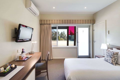 Drouin Motel - VIC Tourism 3