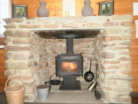 Duffy's Country Accommodation - VIC Tourism 3