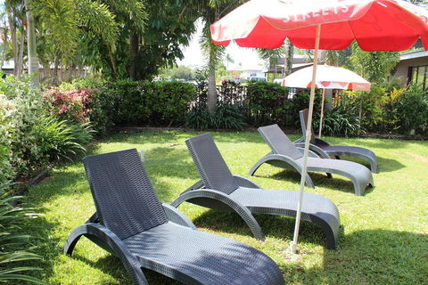 Dunk Island View Caravan Park - VIC Tourism 1