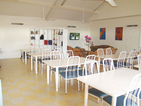 Dunsborough Inn Backpackers - VIC Tourism 3