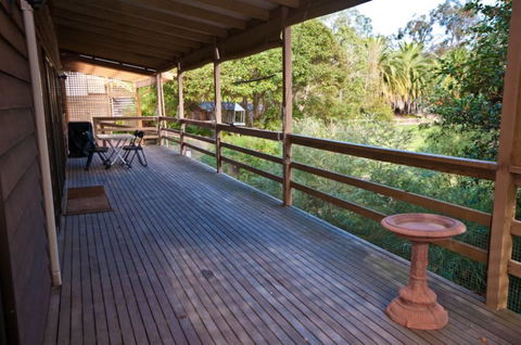 Eastwind On Chinamans Creek - VIC Tourism 0