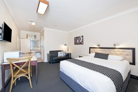 Econo Lodge Savannah Park Tamworth - VIC Tourism 0