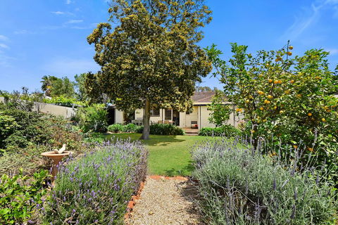 Eden On Eden - VIC Tourism 0