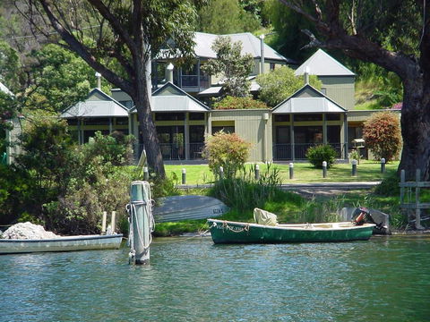 Edgewater Terraces At Metung - VIC Tourism 0