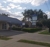 Edward Parry Motel and Apartments - VIC Tourism