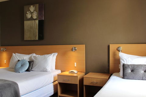 El Toro Motor Inn - VIC Tourism 3