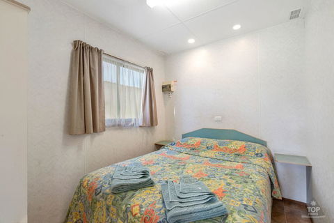 Elliston Waterloo Bay Tourist Park - VIC Tourism 3