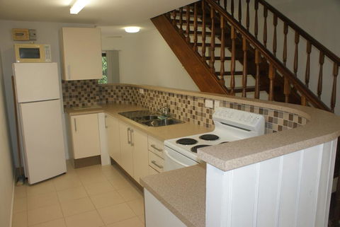 Endless Summer - VIC Tourism 2