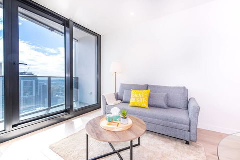 EQ Tower Luxury 1 Bedroom Central Melbourne - VIC Tourism 2