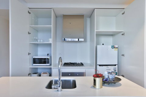 EQ TOWER Melbourne CBD APT - VIC Tourism 2