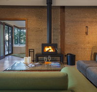 Eumarella Shores Noosa Lake Retreat - VIC Tourism