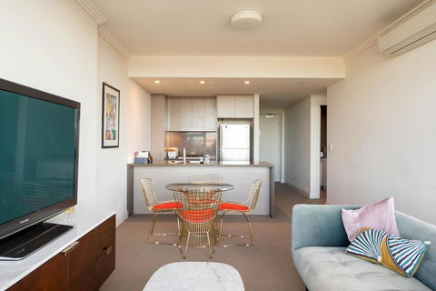 Executive Apartment Sydney Olympic Park - VIC Tourism 2