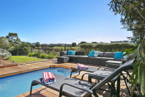 Fabulous Home - Families Only - VIC Tourism 0