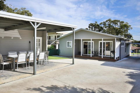 Fairways - 10 Mins To Hyams Beach - VIC Tourism 1