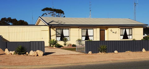 Fancy Moonta Bay - VIC Tourism 0