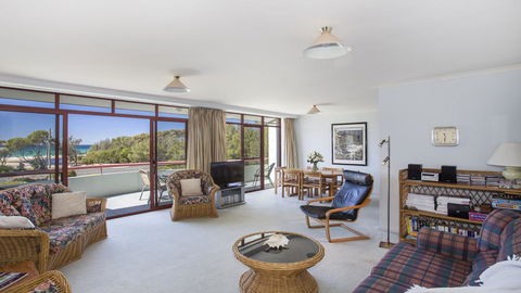 Fathoms 17 - Mollymook ALL LINEN PROVIDED - VIC Tourism 3
