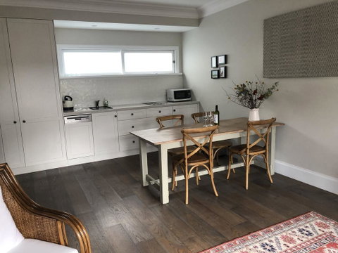 Fig Tree Cottage - VIC Tourism 3