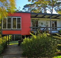Finisterre Beach House - VIC Tourism