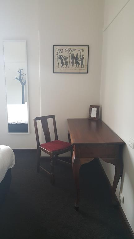 Fish Creek Hotel - VIC Tourism 3