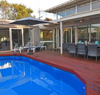 FLORENCE HOUSE Sundrenched Luxury with Pool  Deck - VIC Tourism